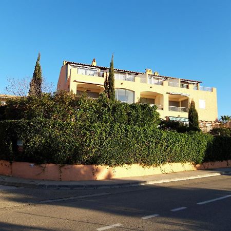 T2, Jardin, Veranda Chambre, Climatisation, Parking Privatif, Proche A Pied Centre, Plage, Gare, Pour 3 Adultes Ou 2 Adultes Avec 2 Enfants Bandol Exterior foto